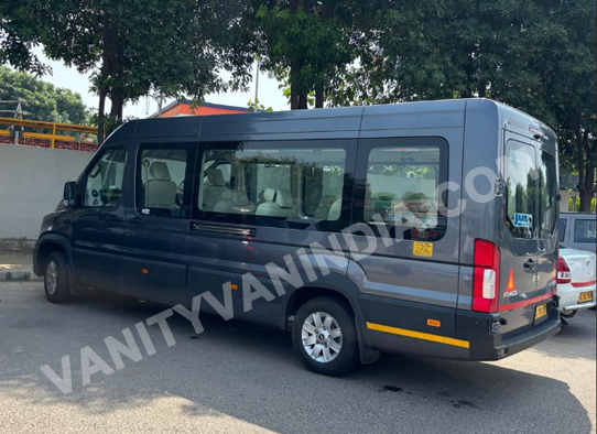 luxury force urbania van on rent in delhi